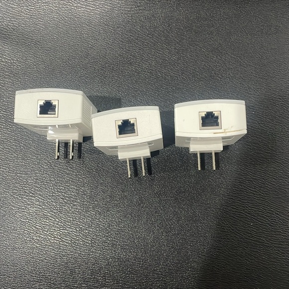 TP-LINK TL-PA4010 AV500 Nano Powerline Adapter, 500Mbps, 3 Pc Set. - Picture 11 of 15